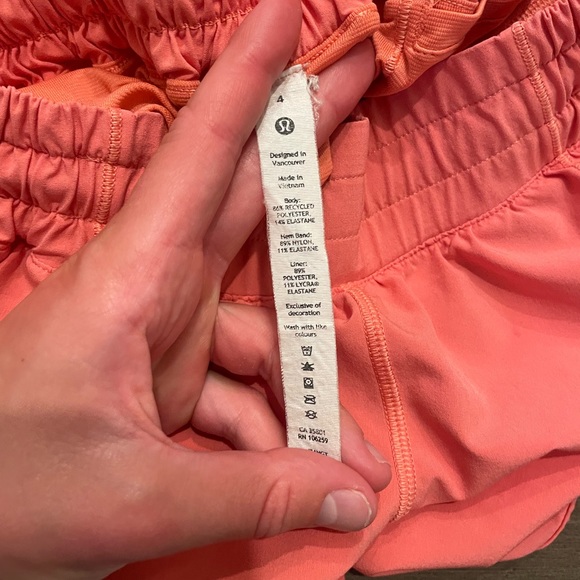 Lululemon Hotty Hots Raspberry Cream 4 - Picture 4 of 6